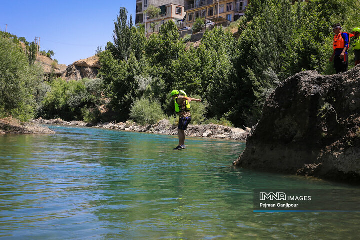 هیجان رفتینگ در بستر زاینده رود