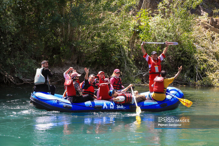 هیجان رفتینگ در بستر زاینده رود