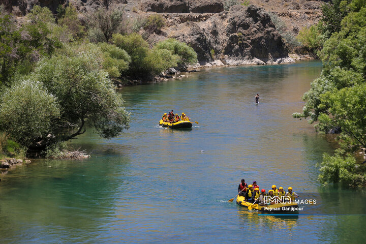 هیجان رفتینگ در بستر زاینده رود