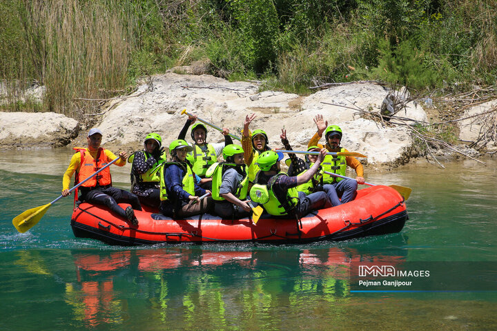 هیجان رفتینگ در بستر زاینده رود