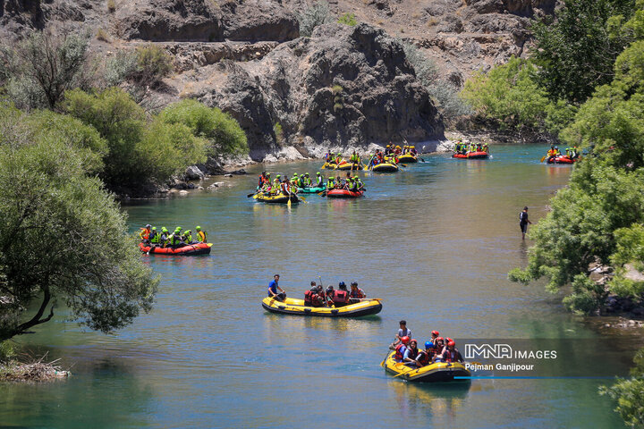 هیجان رفتینگ در بستر زاینده رود