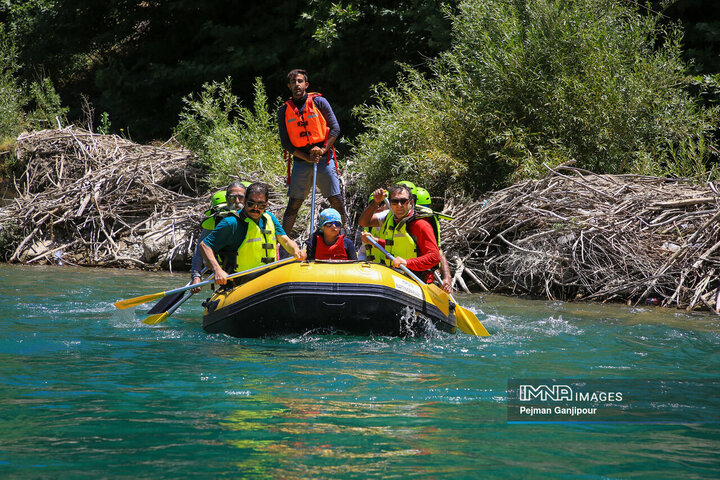 هیجان رفتینگ در بستر زاینده رود