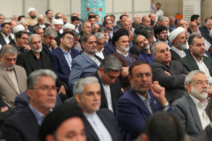 دیدار نمایندگان مجلس شورای اسلامی با رهبر انقلاب