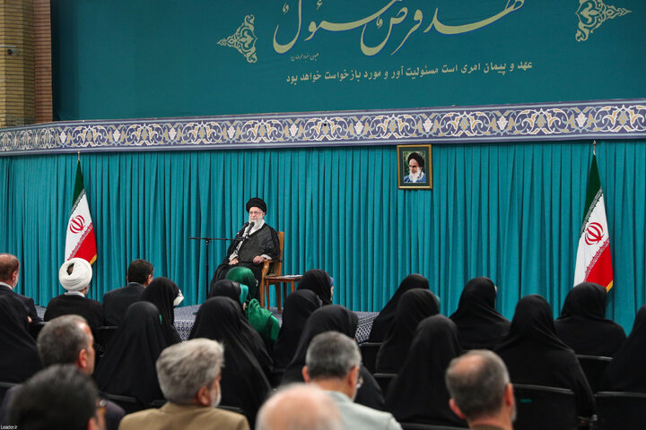 دیدار نمایندگان مجلس شورای اسلامی با رهبر انقلاب