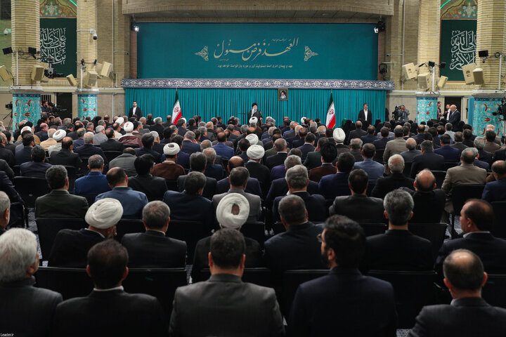 دیدار نمایندگان مجلس شورای اسلامی با رهبر انقلاب