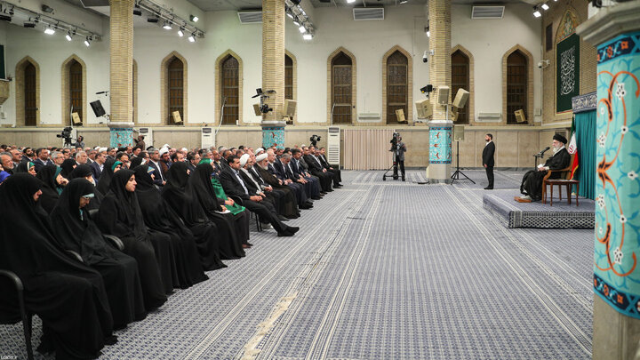 دیدار نمایندگان مجلس شورای اسلامی با رهبر انقلاب