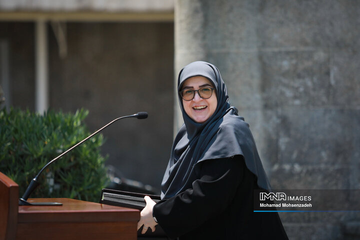 سخنگوی دولت: نیروگاههای خورشیدی در حال افزایش هستند