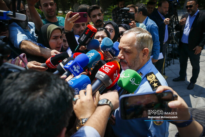 در حاشیه جلسه هیئت دولت