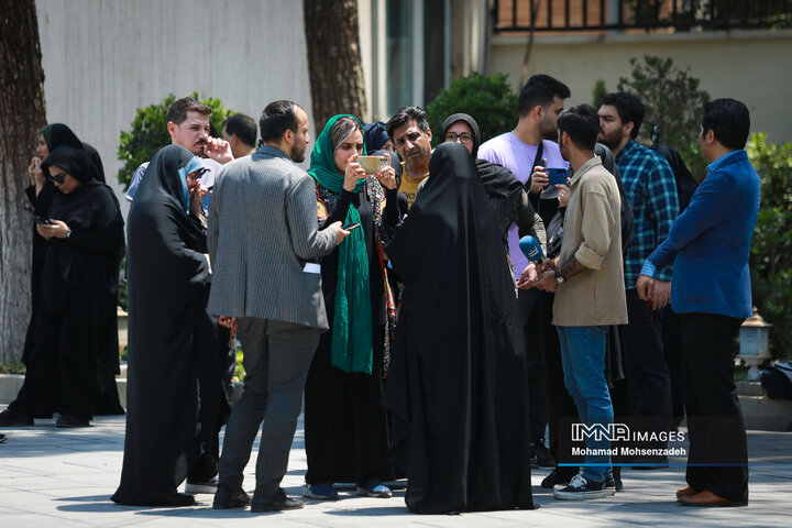 در حاشیه جلسه هیئت دولت