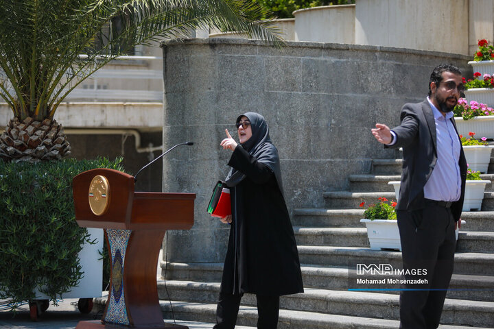 در حاشیه جلسه هیئت دولت