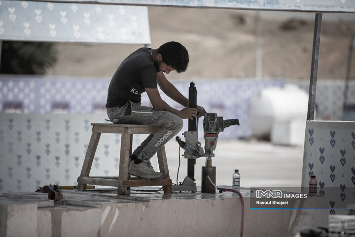 نخستین سمپوزیوم بین‌المللی مجسمه‌سازی سنگ در اصفهان