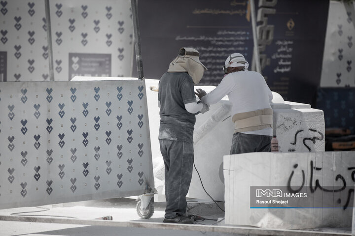 نخستین سمپوزیوم بین‌المللی مجسمه‌سازی سنگ در اصفهان