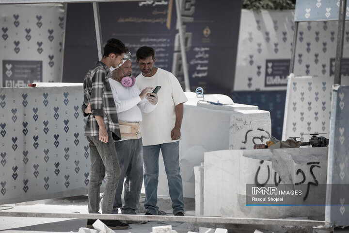 نخستین سمپوزیوم بین‌المللی مجسمه‌سازی سنگ در اصفهان