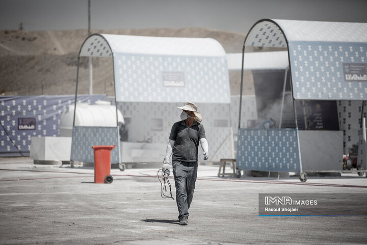 نخستین سمپوزیوم بین‌المللی مجسمه‌سازی سنگ در اصفهان