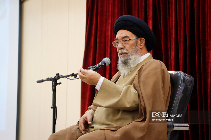 آئین تکریم و معارفه رئیس دانشگاه فرهنگیان استان اصفهان