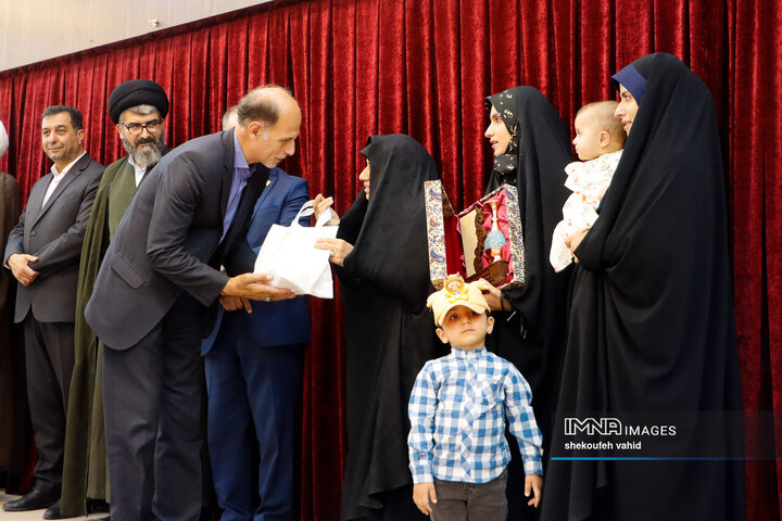 آئین تکریم و معارفه رئیس دانشگاه فرهنگیان استان اصفهان