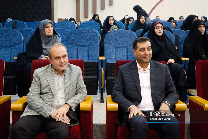 آئین تکریم و معارفه رئیس دانشگاه فرهنگیان استان اصفهان