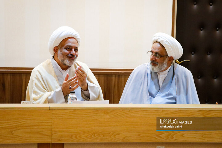 انجمن مفاخر استان اصفهان