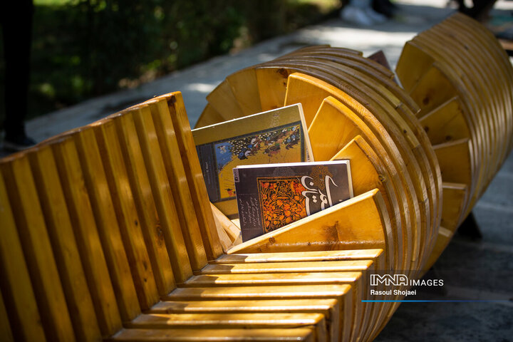 آیین بهره‌برداری از گذر صنایع دستی اصفهان