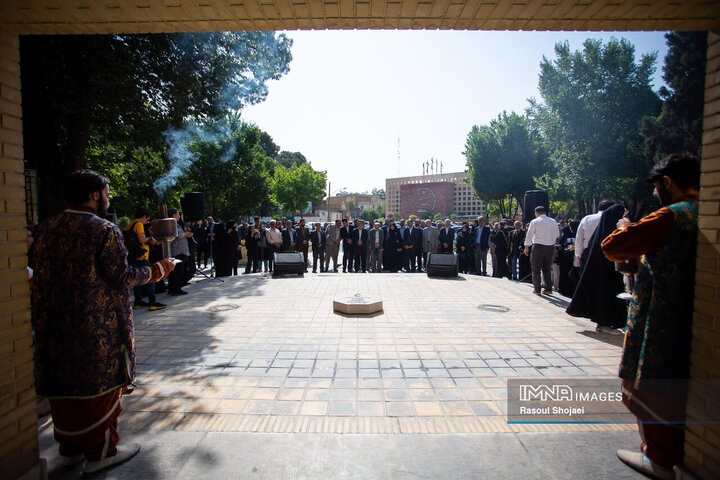 آیین بهره‌برداری از گذر صنایع دستی اصفهان