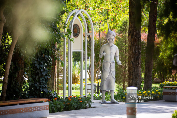 آیین بهره‌برداری از گذر صنایع دستی اصفهان