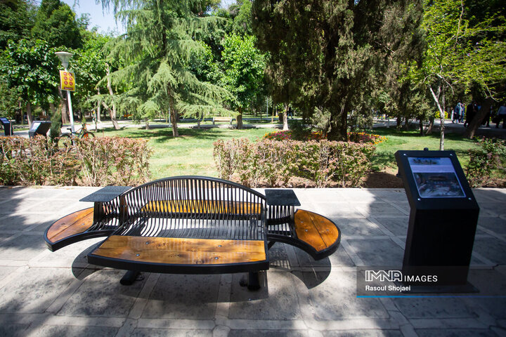 آیین بهره‌برداری از گذر صنایع دستی اصفهان