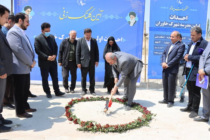 کلنگ احداث نخستین مدرسه بزرگ مقیاس شهرداری تبریز زده شد