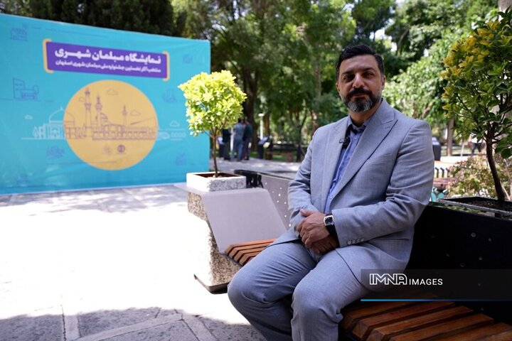 استفاده از پیشنهاد هنرمندان برای برگزاری سمپوزیوم‌های مجسمه‌سازی سنگ