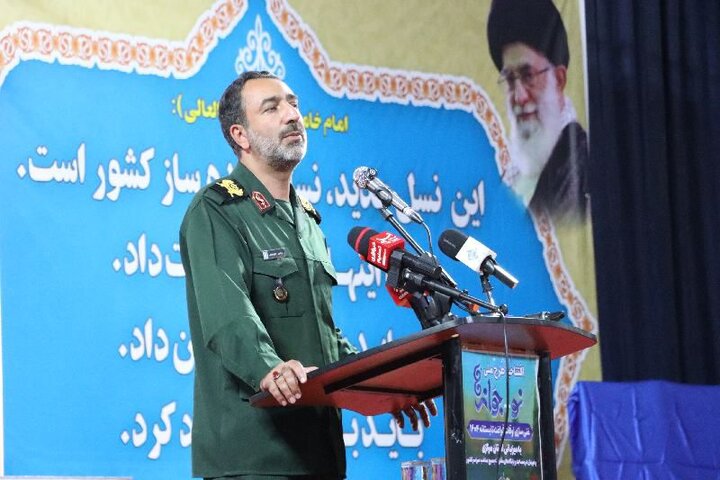 بسیج باید محل تربیت جوانان مومن و انقلابی باشد