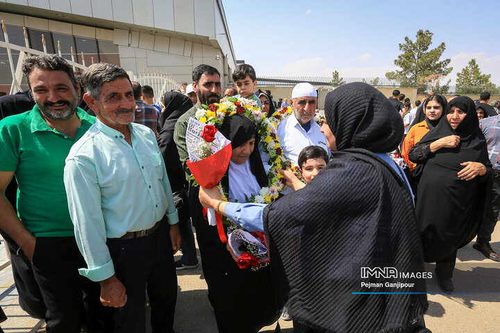 بازگشت اولین گروه حجاج اصفهانی از حج تمتع