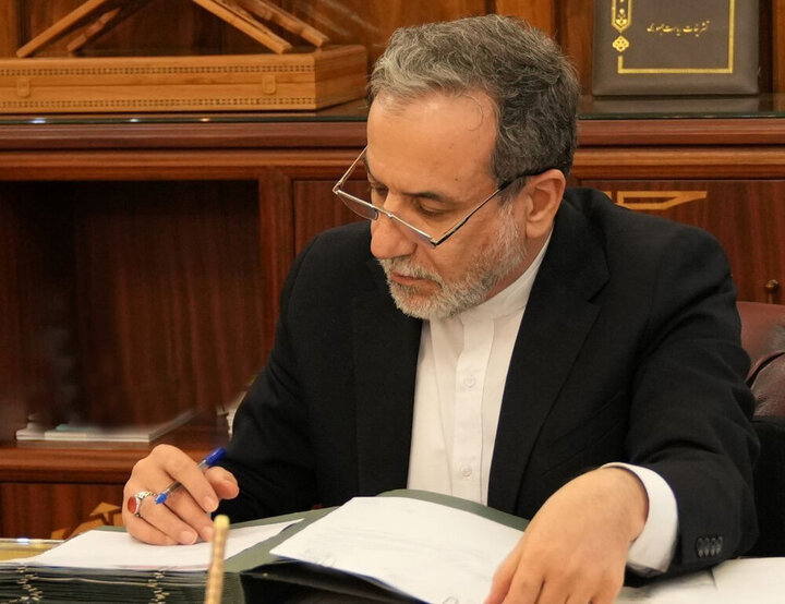 نامه عراقچی به گوترش در پی تجاوز امروز آمریکا