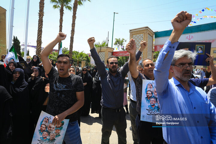 تجمع مردم اصفهان در محکمیت تجاوز رژیم صهیونیستی به کشور