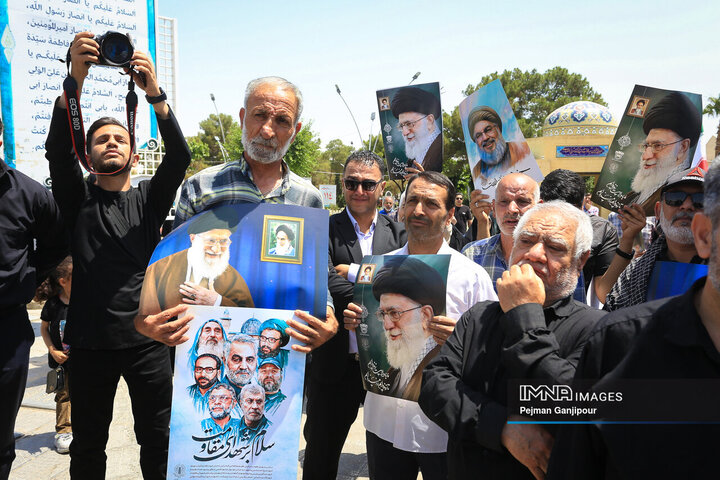 تجمع مردم اصفهان در محکمیت تجاوز رژیم صهیونیستی به کشور