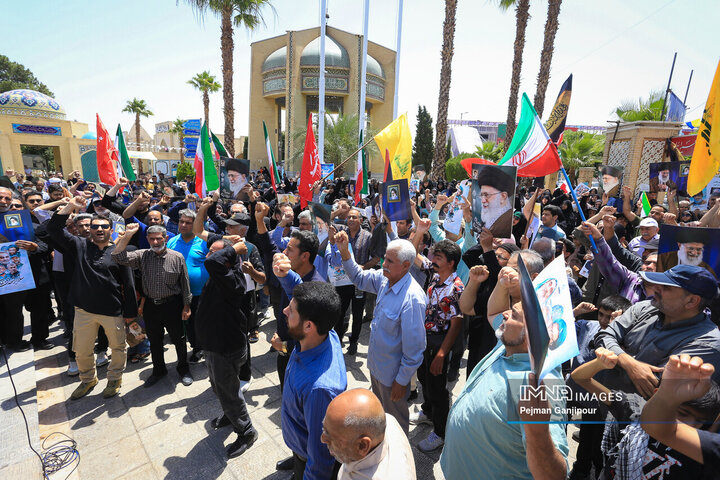 تجمع مردم اصفهان در محکمیت تجاوز رژیم صهیونیستی به کشور