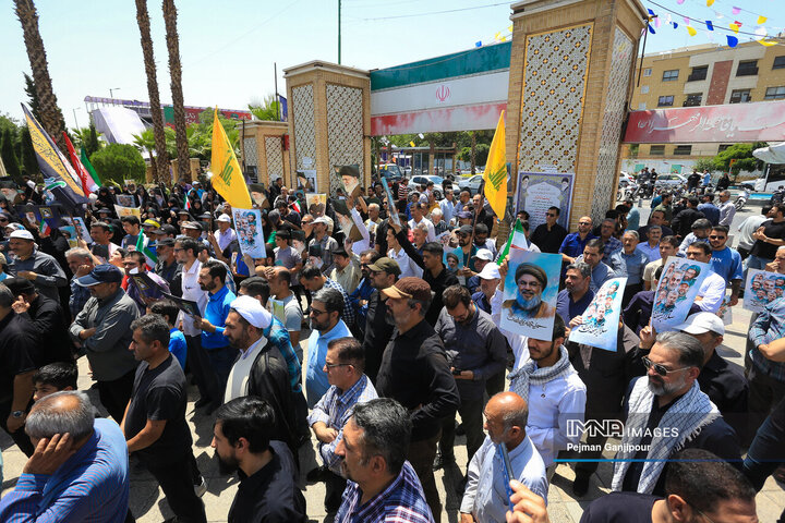 تجمع مردم اصفهان در محکمیت تجاوز رژیم صهیونیستی به کشور