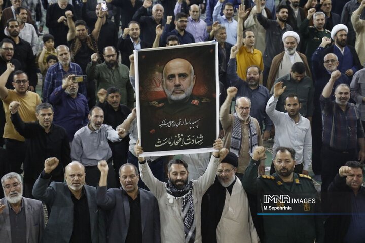 تجمع مردم تبریز در محکومیت تجاوز رژیم صهیونیستی به حریم کشور