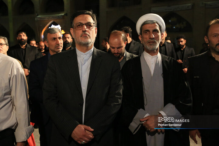 اجتماع خودجوش و حماسی مردم اصفهان در پشتیبانی انتقام ملی از رژیم صهیونی