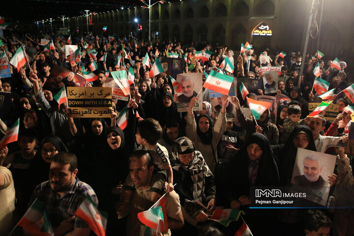 اجتماع خودجوش و حماسی مردم اصفهان در پشتیبانی انتقام ملی از رژیم صهیونی