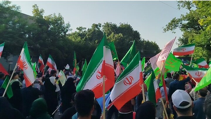 استقبال گسترده شهروندان تبریزی از همایش پیاده‌روی غدیرخم + فیلم