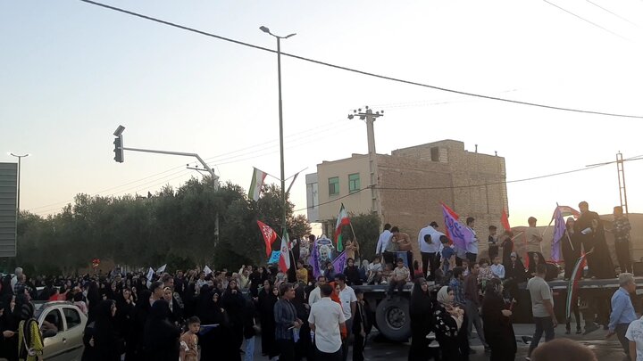 فیلم| یزد سراسر ذوالفقار علی شد/ میهمانی کیلومتری خاص و جذاب در یزد