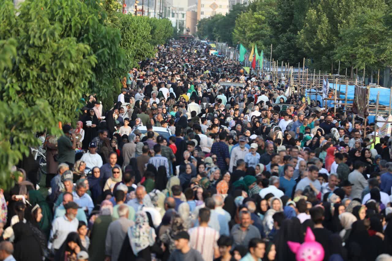 حضور حماسی مردم اراک در راهپیمایی غدیر