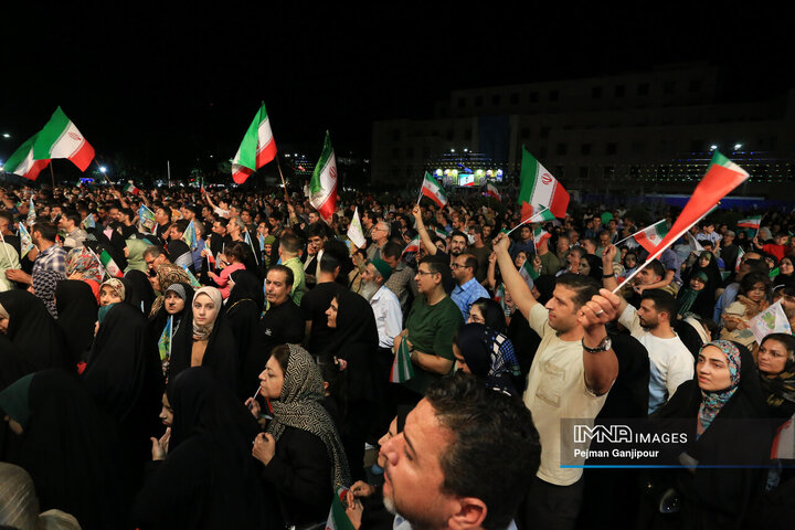 تجمع مردم اصفهان در حمایت از عملیات «وعده صادق 3»