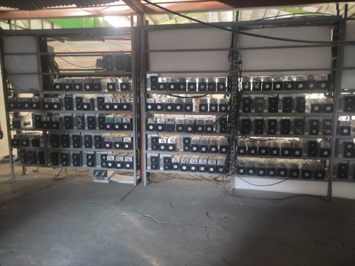 کشف ۱۳۰ میلیاردی ماینر قاچاق در نمین