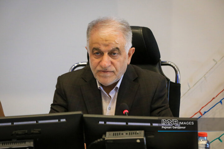 نگران تأمین آب فضای سبز شهر اصفهان هستیم