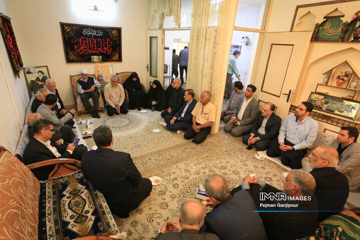 مادر شهید ربانی: مهدی از کودکی در مسیر قرآن و انقلاب بود / در امتحان الهی هستیم