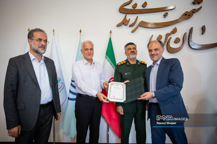 تکریم و معارفه مدیران حوزه بسیج شهرداری اصفهان