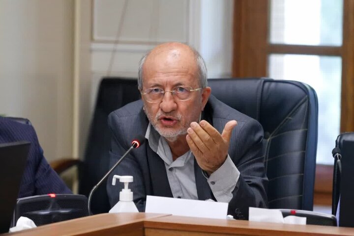 لزوم ورود اصفهان به ستاد مهندسی جبهه و جنگ