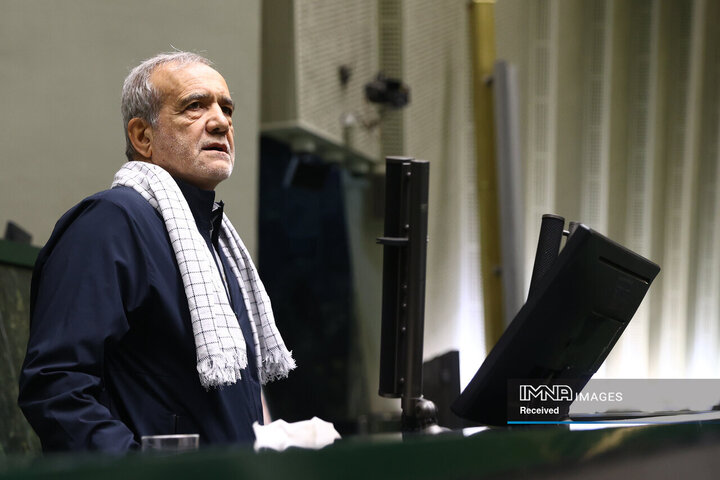 جلسه بررسی صلاحیت وزیر پیشنهادی اقتصاد و دارایی