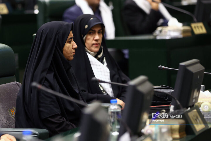 جلسه بررسی صلاحیت وزیر پیشنهادی اقتصاد و دارایی