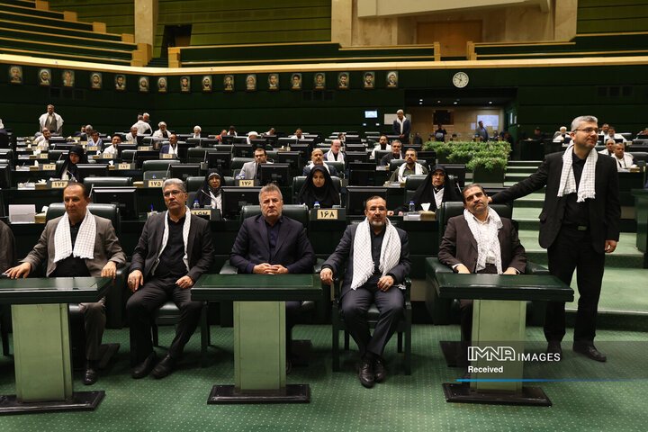 جلسه بررسی صلاحیت وزیر پیشنهادی اقتصاد و دارایی